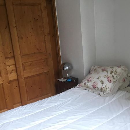 Appartement Typique,Chaleureux Et Pratique Шамони Екстериор снимка