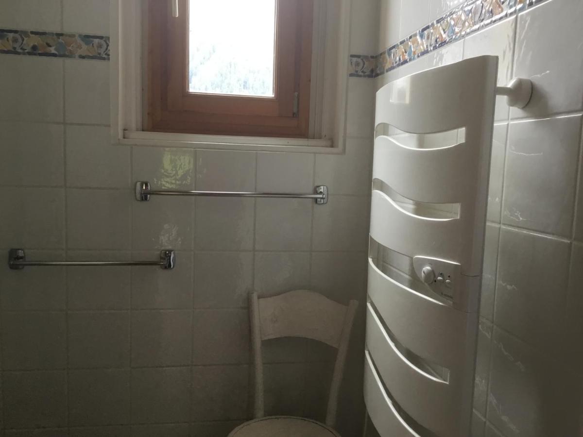 Appartement Typique,Chaleureux Et Pratique Шамони Екстериор снимка